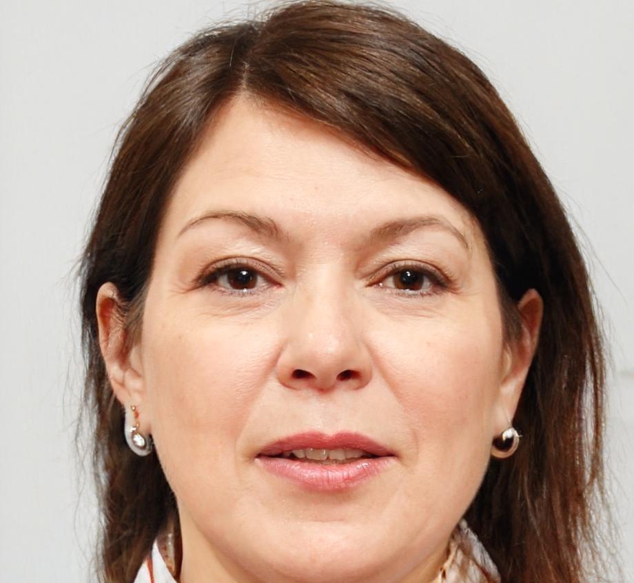 Instrutora especialista Carla Oliveira